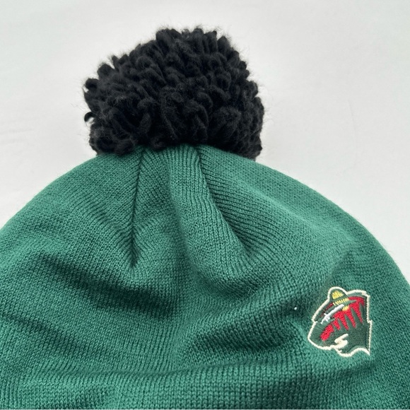 MINNESOTA WILD 2016 NHL STADIUM SERIES REEBOK CUFFED POM KNIT HAT TOQUE - Picture 3 of 8
